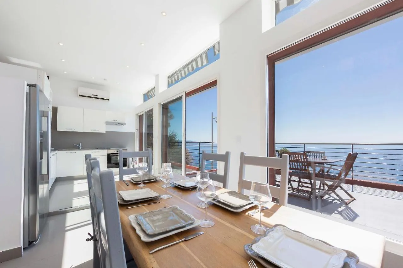 Bnb Renting Breathtaking Luxurious Villa With Sea-View In Theoule Sur Mer