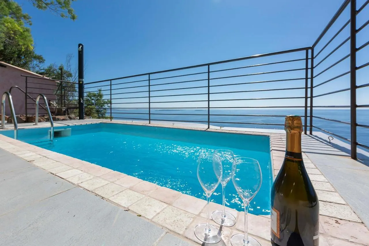 Breathtaking Luxurious Villa With Sea-View In Theoule Sur Mer France