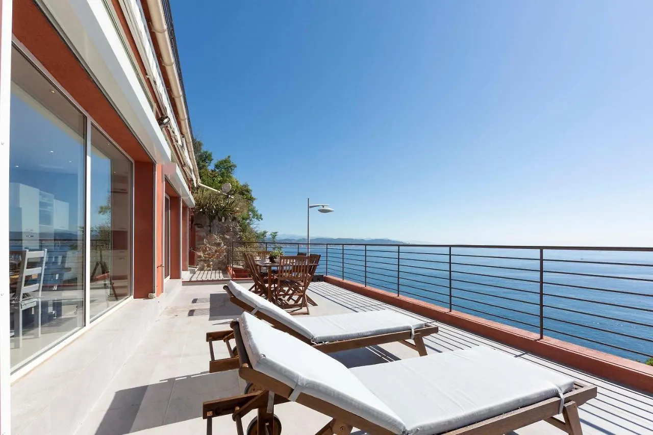 Breathtaking Luxurious Villa With Sea-View In Theoule Sur Mer