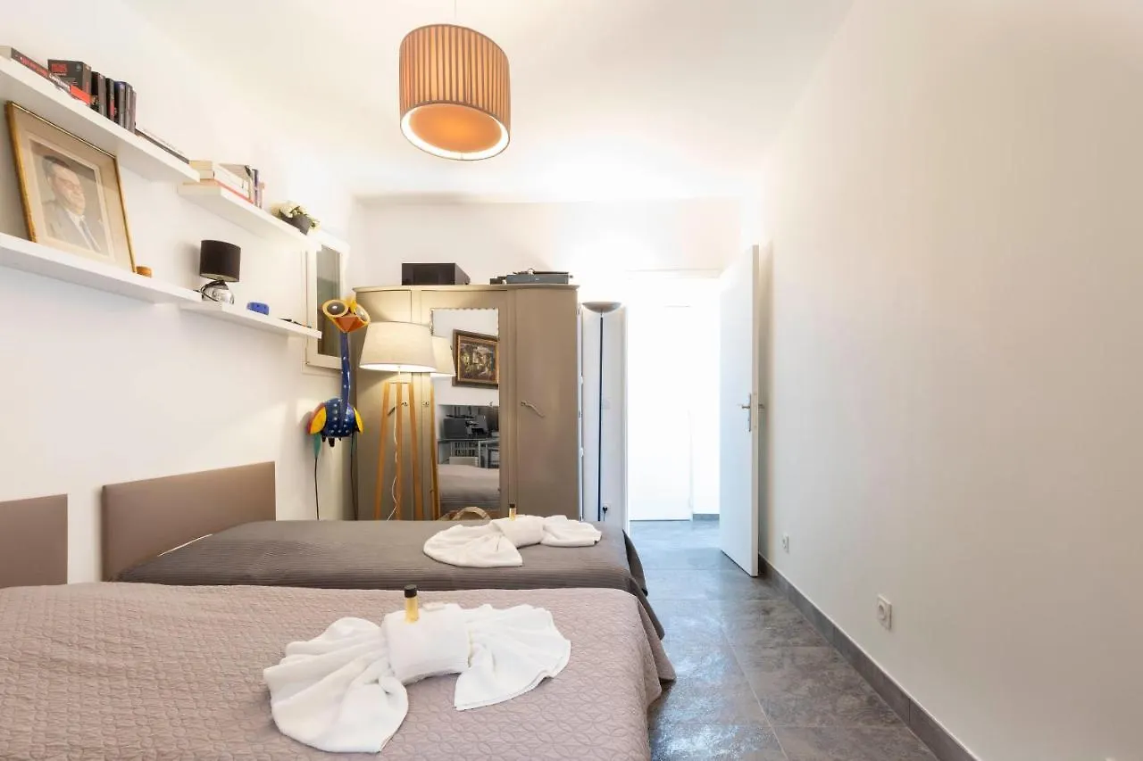 Bnb Renting Breathtaking Luxurious Villa With Sea-View In Theoule Sur Mer France