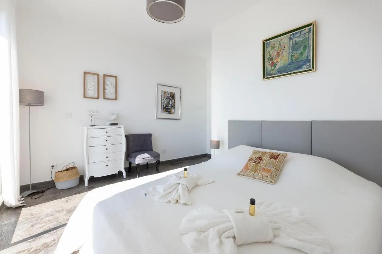 Breathtaking Luxurious Villa With Sea-View In Theoule Sur Mer